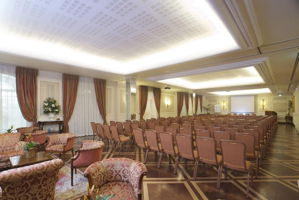 Palazzo Alabardieri Naples Luaran gambar