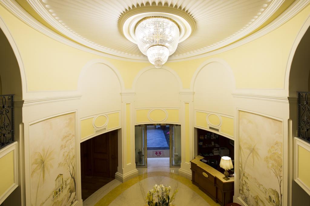 Palazzo Alabardieri Naples Luaran gambar